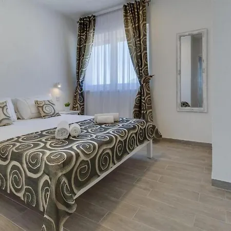 2 Bedroomawesome In 비르