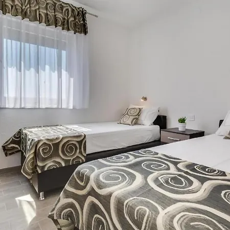 2 Bedroomawesome In 아파트 *